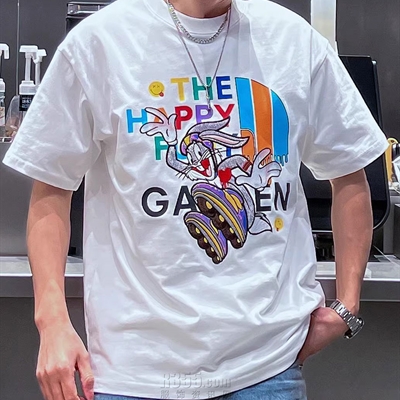 市场上装-T恤-欧货T恤