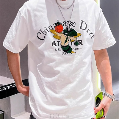 市场上装-T恤-欧货T恤