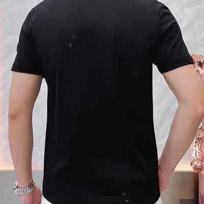 市场上装-T恤-欧货T恤