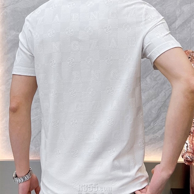 市场上装-T恤-欧货T恤