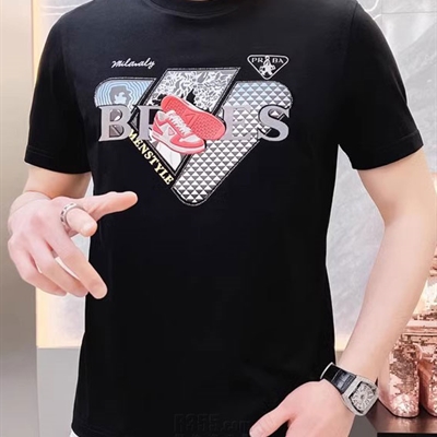 市场上装-T恤-欧货T恤