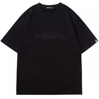 市场上装-T恤-电商T恤