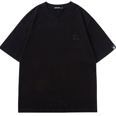 市场上装-T恤-电商T恤