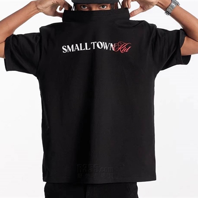 市场上装-T恤-电商T恤