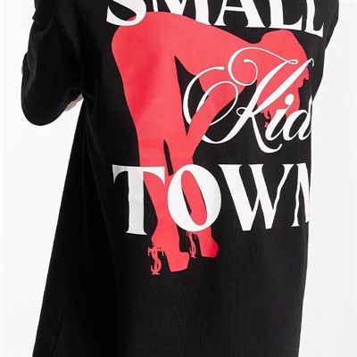 市场上装-T恤-电商T恤