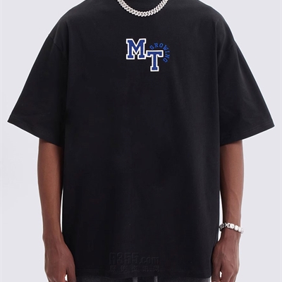 市场上装-T恤-电商T恤