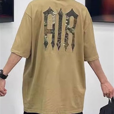 市场上装-T恤-电商T恤