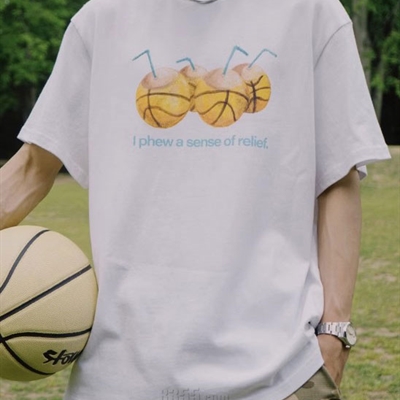 市场上装-T恤-电商T恤