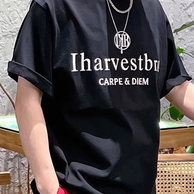 市场上装-T恤-欧货T恤