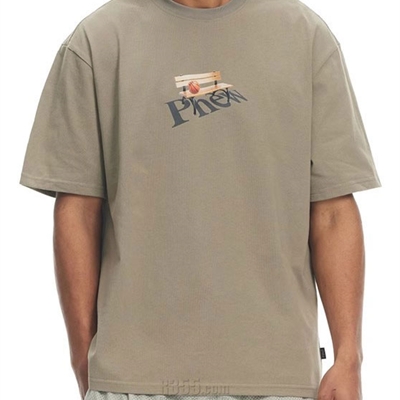 市场上装-T恤-电商T恤