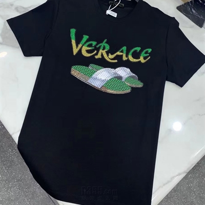 市场上装-T恤-欧货T恤