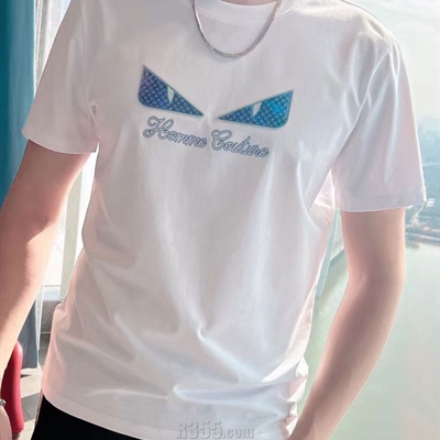 市场上装-T恤-欧货T恤