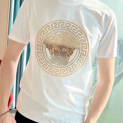 市场上装-T恤-欧货T恤