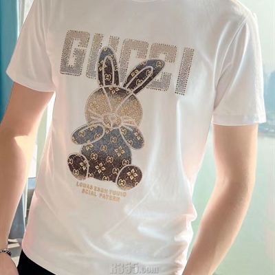 市场上装-T恤-欧货T恤