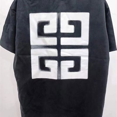 市场上装-T恤-欧货T恤