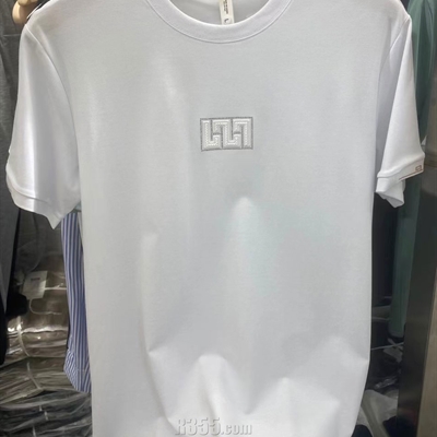 市场上装-T恤-欧货T恤