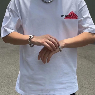 市场上装-T恤-欧货T恤