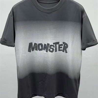 市场上装-T恤-欧货T恤