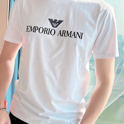 市场上装-T恤-欧货T恤