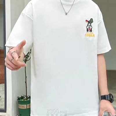 市场上装-T恤-电商T恤