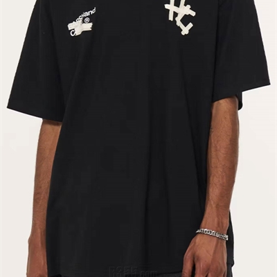 市场上装-T恤-电商T恤