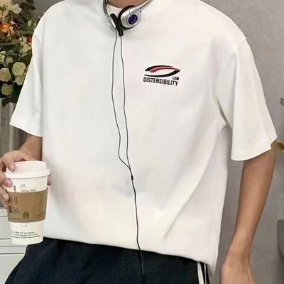 市场上装-T恤-电商T恤