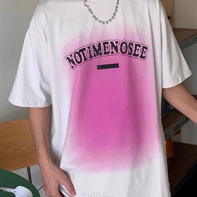 市场上装-T恤-电商T恤