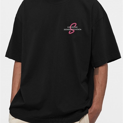 市场上装-T恤-电商T恤