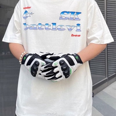 市场上装-T恤-电商T恤