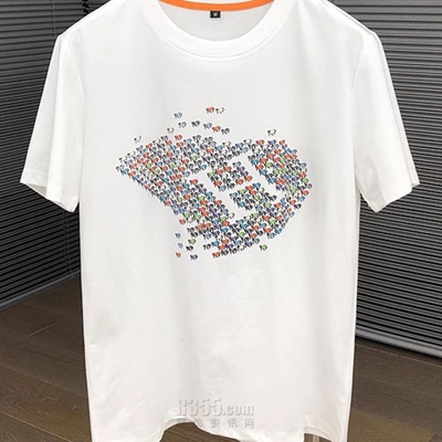 市场上装-T恤-欧货T恤