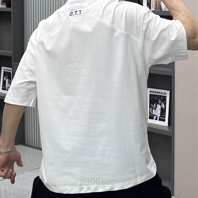 市场上装-T恤-休闲T恤