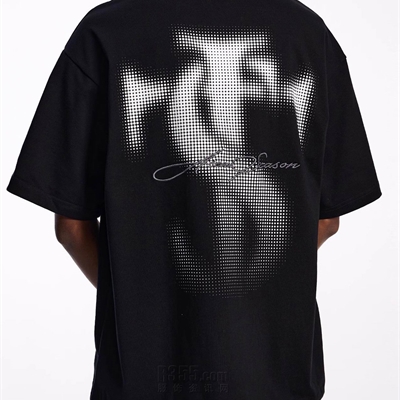 市场上装-T恤-电商T恤