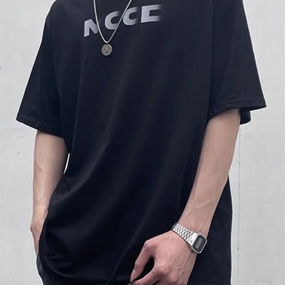 市场上装-T恤-电商T恤