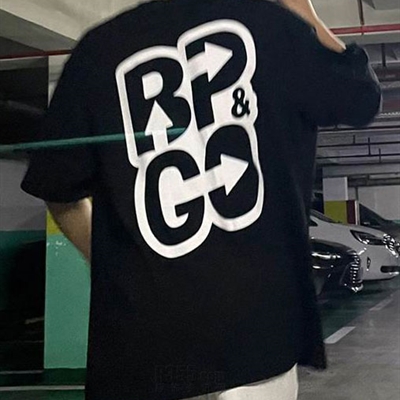 市场上装-T恤-电商T恤