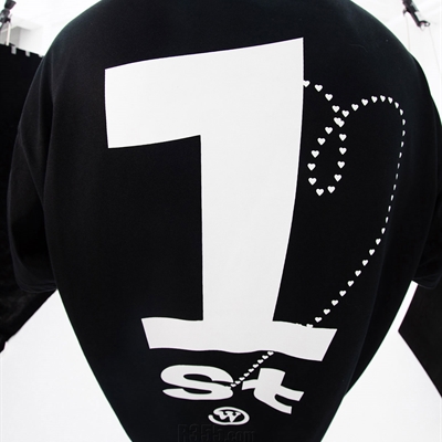 市场上装-T恤-电商T恤