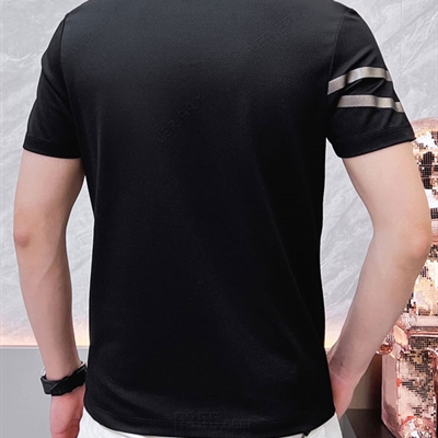 市场上装-T恤-欧货T恤