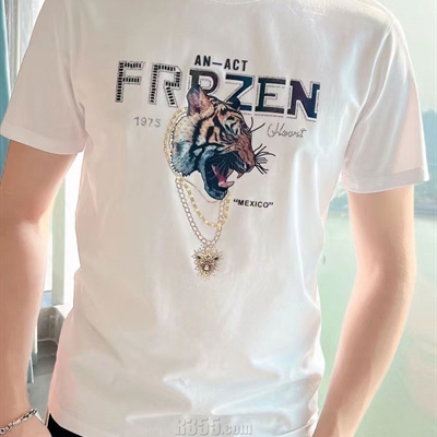 市场上装-T恤-欧货T恤