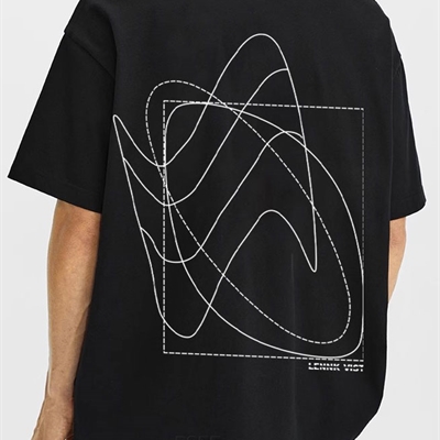 市场上装-T恤-电商T恤