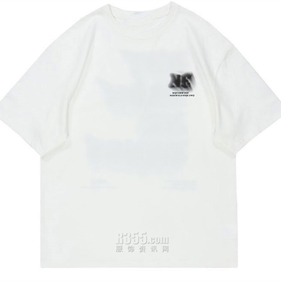 市场上装-T恤-电商T恤