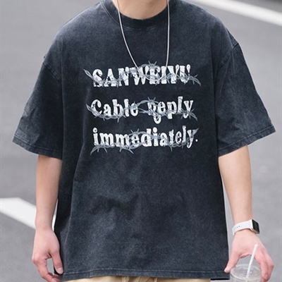 市场上装-T恤-电商T恤