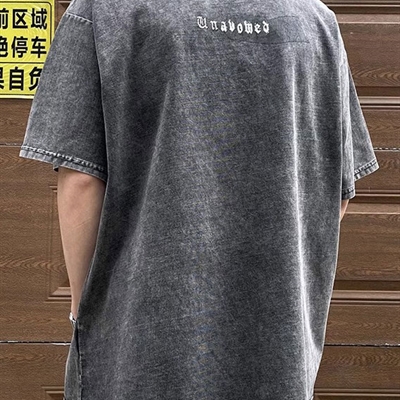 市场上装-T恤-电商T恤