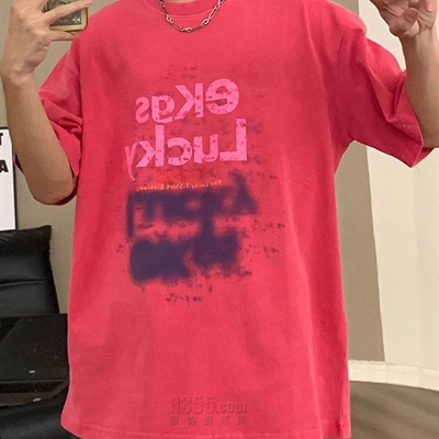 市场上装-T恤-电商T恤