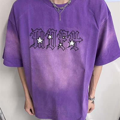 市场上装-T恤-电商T恤