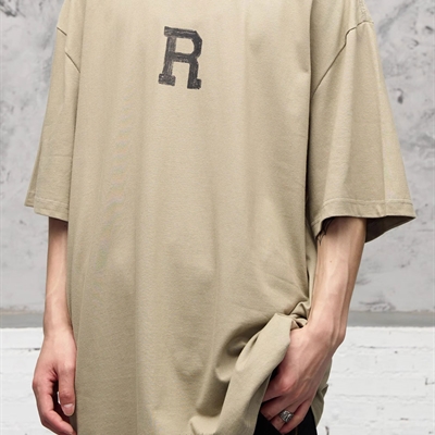 市场上装-T恤-电商T恤