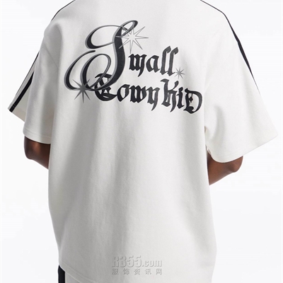 市场上装-T恤-电商T恤