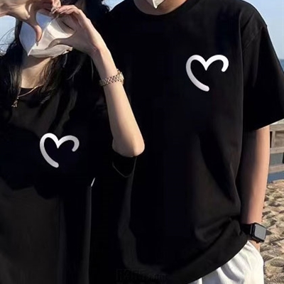 市场上装-T恤-电商T恤