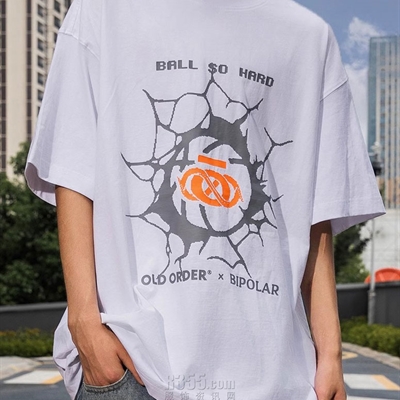 市场上装-T恤-电商T恤