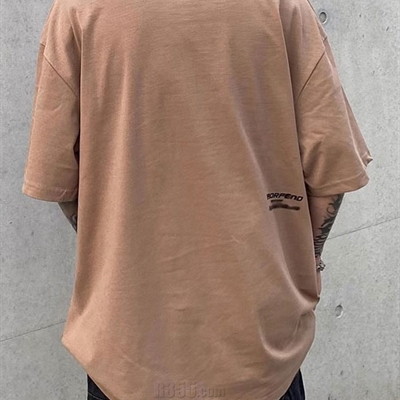 市场上装-T恤-电商T恤