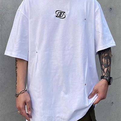 市场上装-T恤-电商T恤