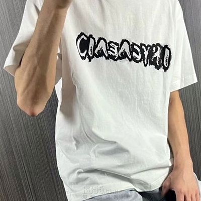 市场上装-T恤-电商T恤